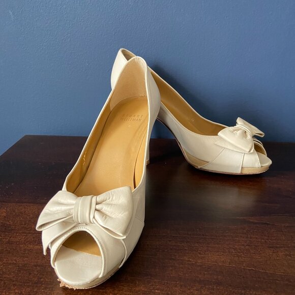 Shoes - Picture 3 of 7